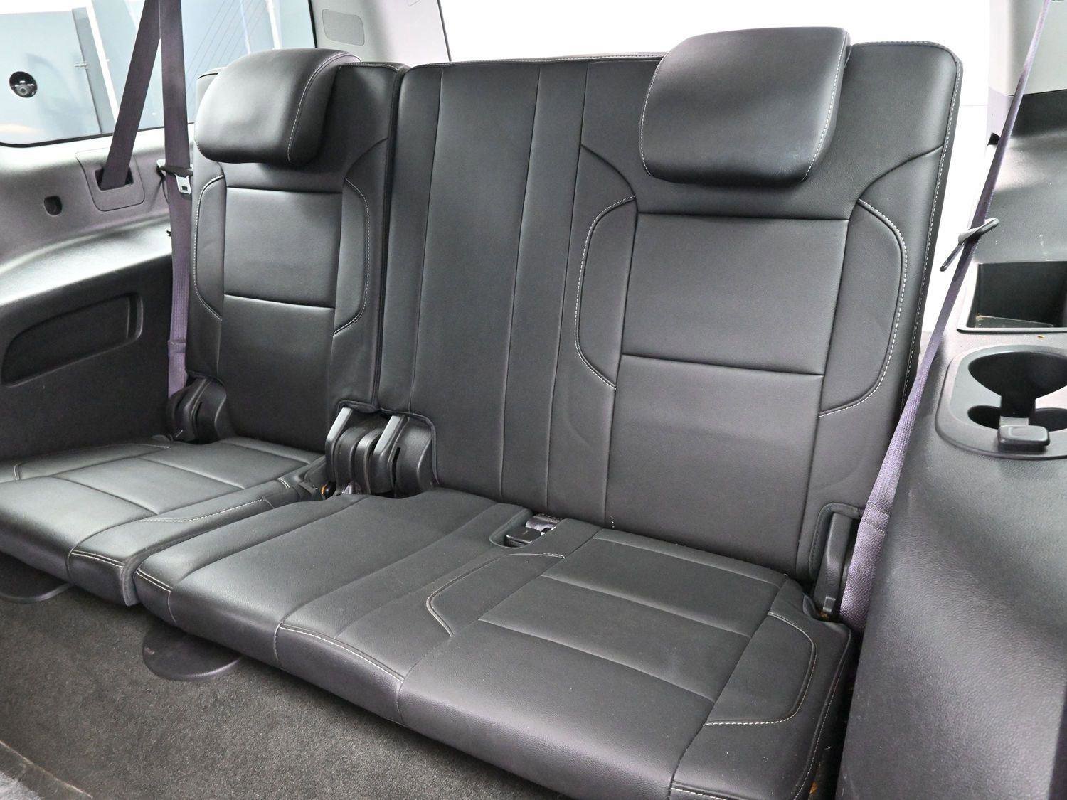 Used 2015 Chevrolet Suburban LT image 34