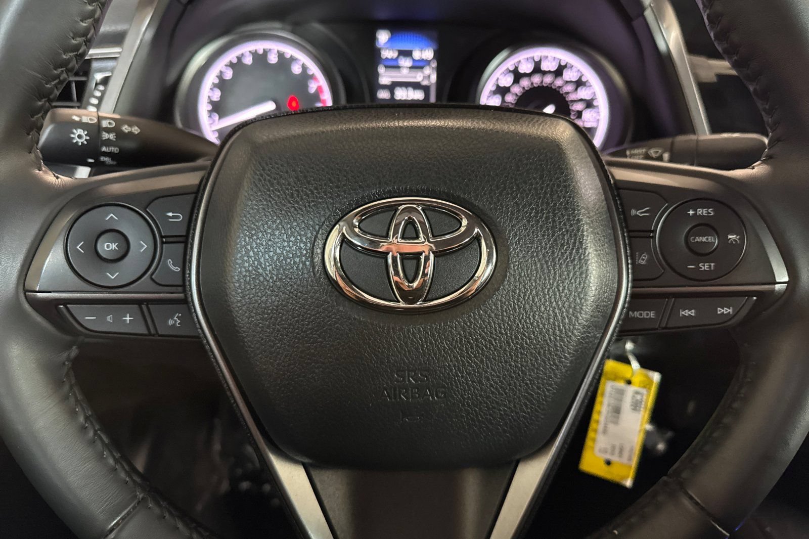 Used 2023 Toyota Camry SE FWD image 22