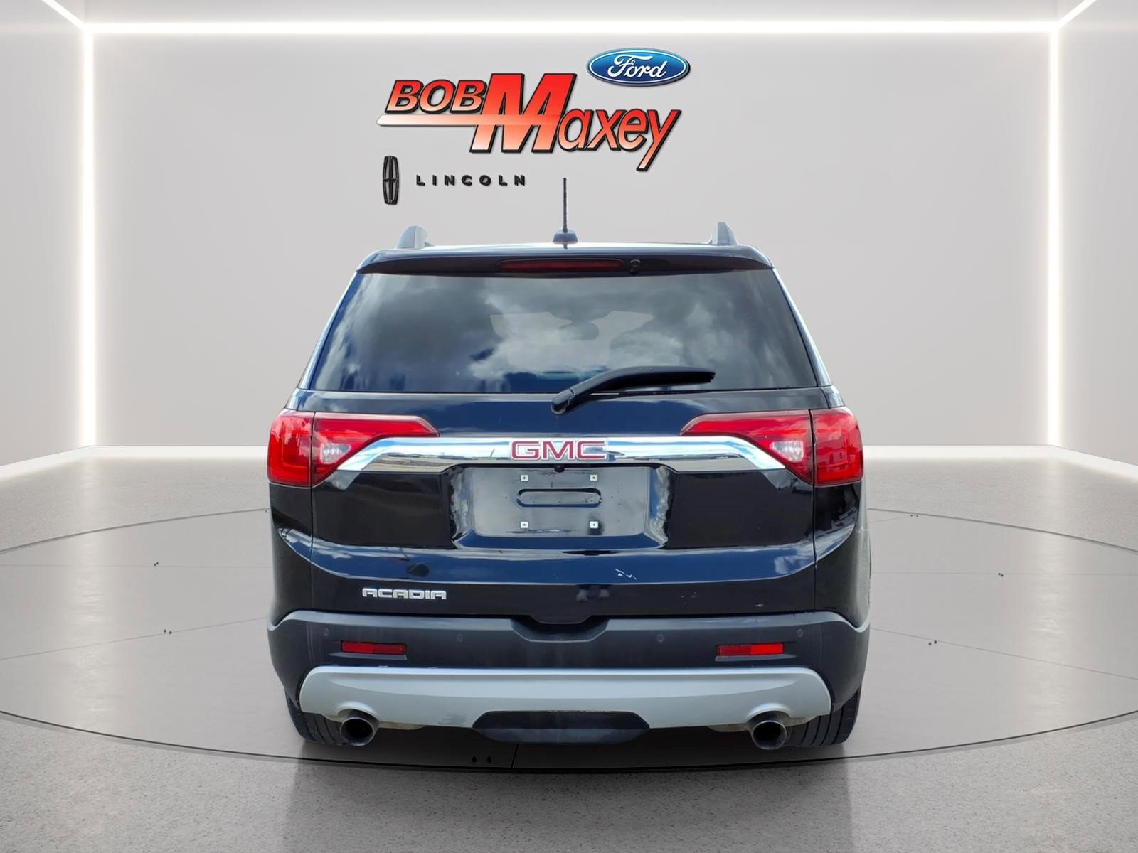 Used 2018 GMC Acadia SLT FWD image 6