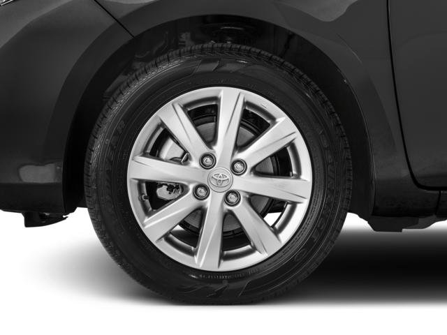 Used 2016 Toyota Yaris L image 16