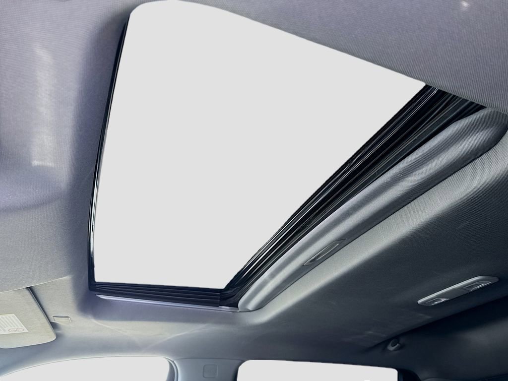 Used 2022 GMC Sierra 3500 Denali w/ Denali Ultimate Package image 20