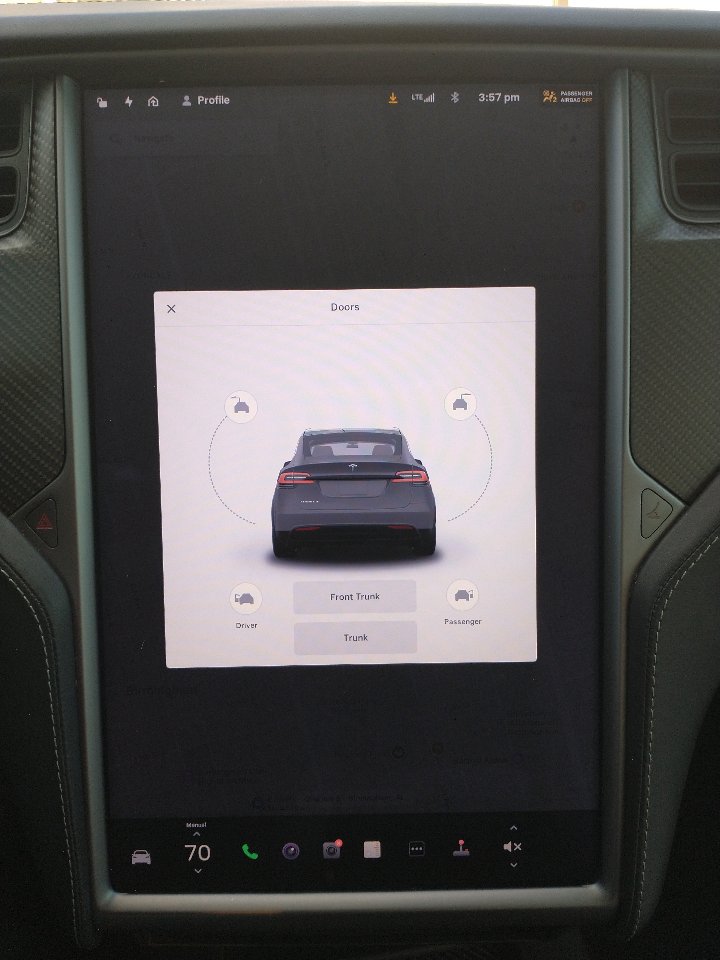 Used 2020 Tesla Model X Performance image 42