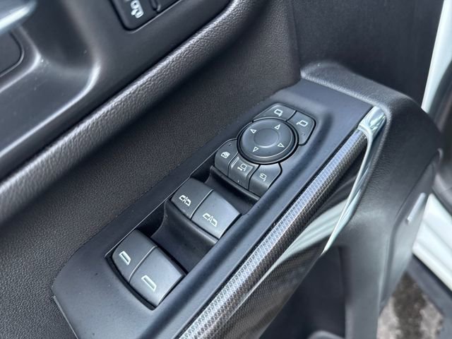 Used 2022 GMC Sierra 2500 AT4 w/ AT4 Preferred Package image 17