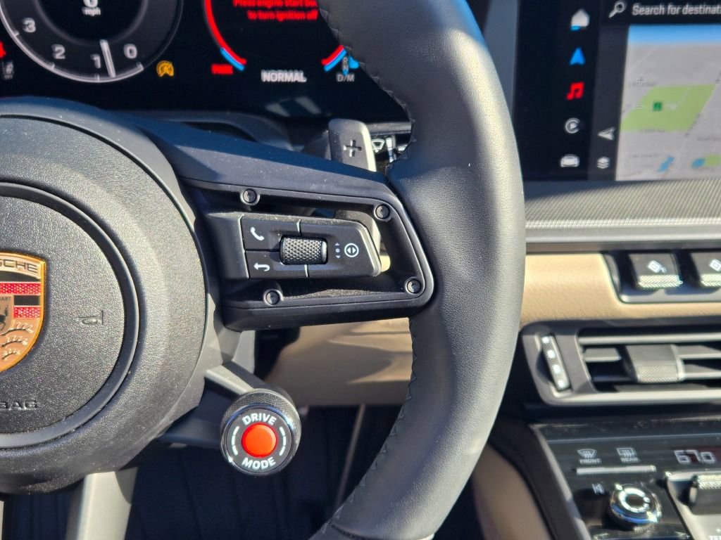 Certified 2025 Porsche 911 Carrera image 34