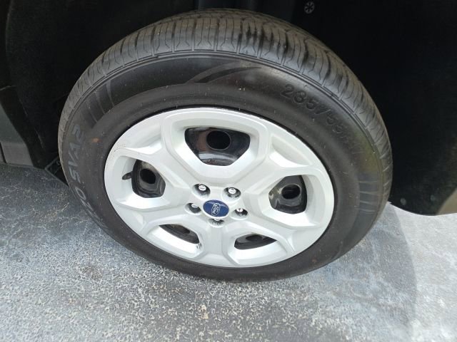 Used 2019 Ford Escape S image 11