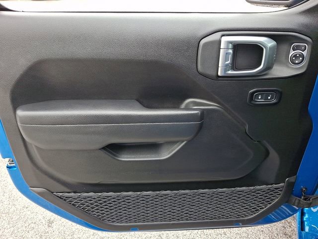 Used 2025 Jeep Wrangler Sport S image 15