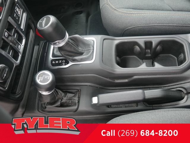 Used 2024 Jeep Gladiator Sport image 39