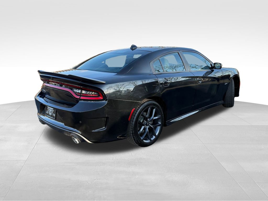 Used 2019 Dodge Charger R/T w/ Blacktop Package image 8
