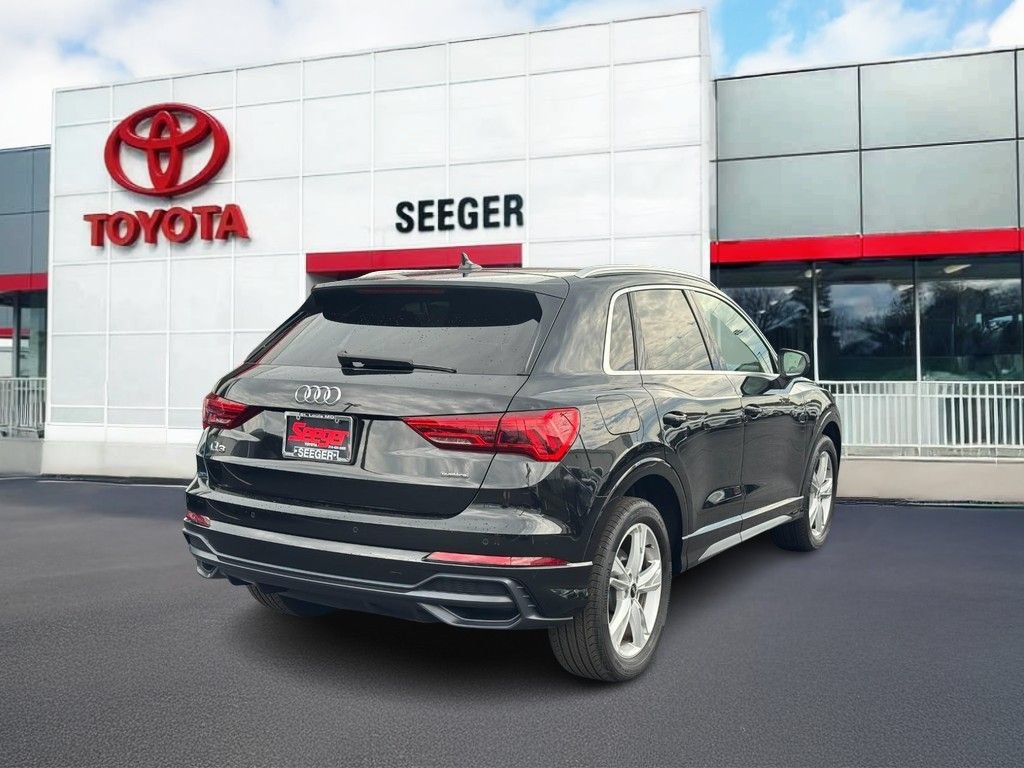 Used 2021 Audi Q3 2.0T Premium AWD/4WD video 3