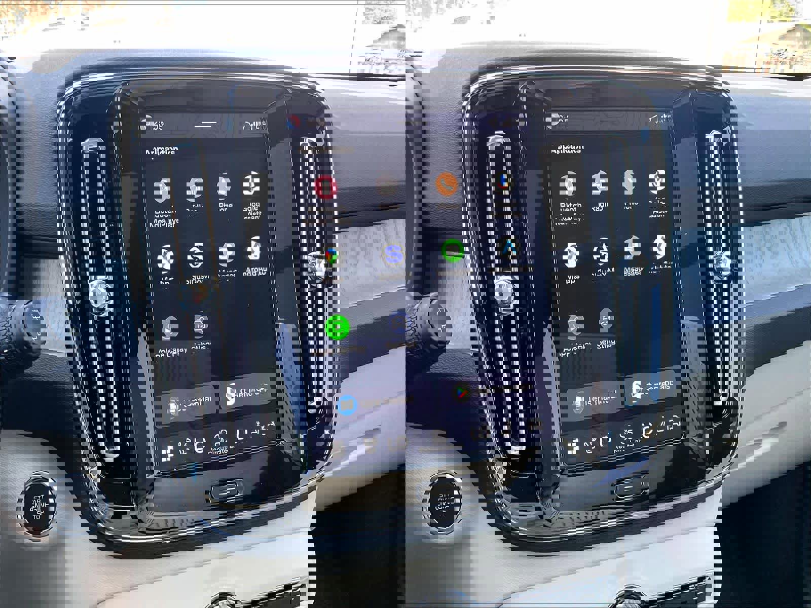 New 2026 Volvo XC40 B4 Plus w/ Protection Package Premier image 21