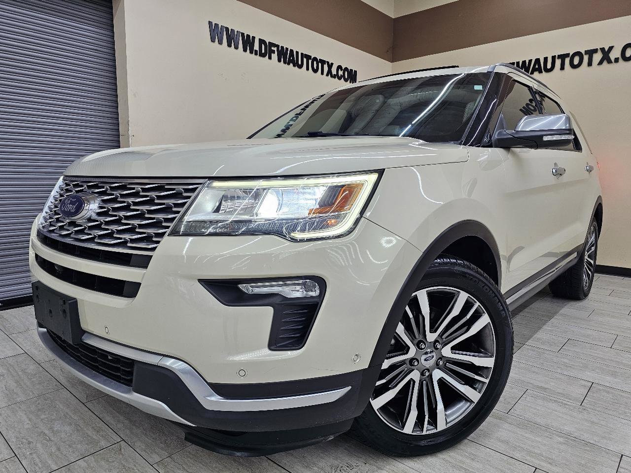 Used 2018 Ford Explorer Platinum image 1