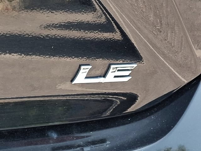 Used 2025 Toyota Camry LE FWD image 30
