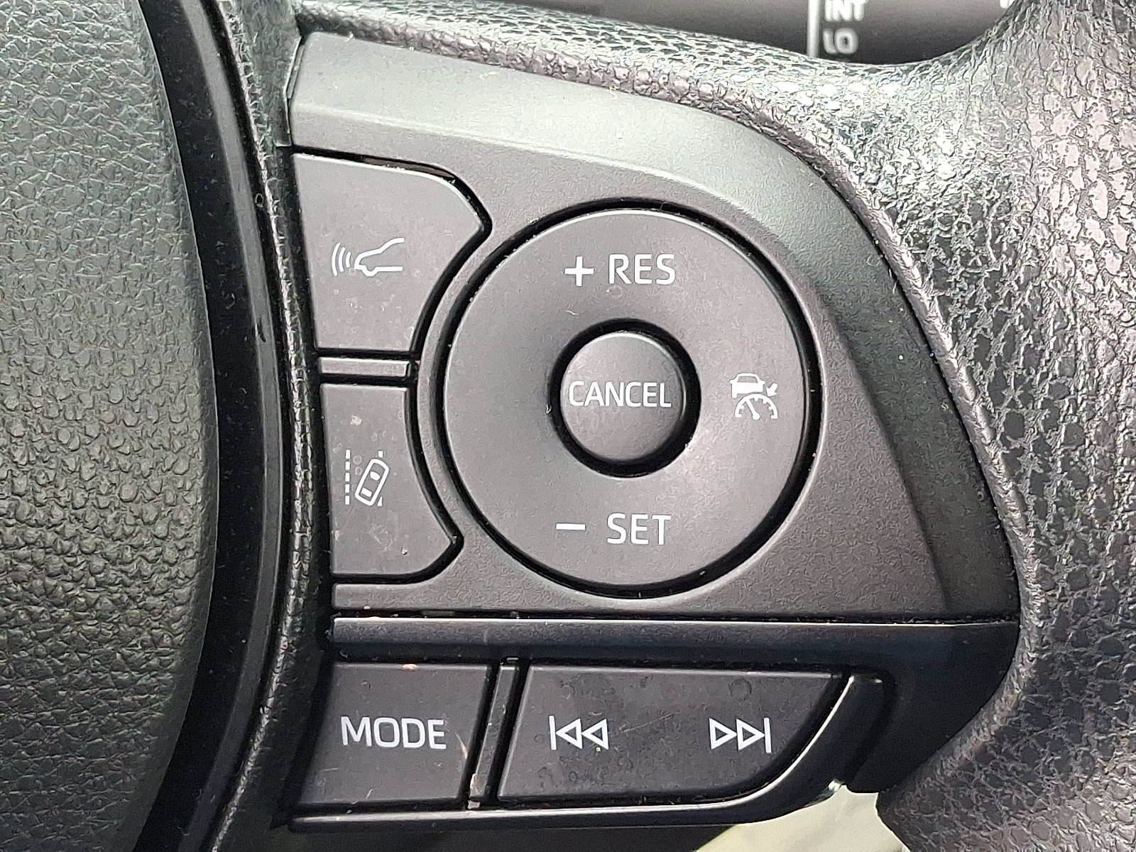 Certified 2025 Toyota RAV4 LE AWD/4WD image 22