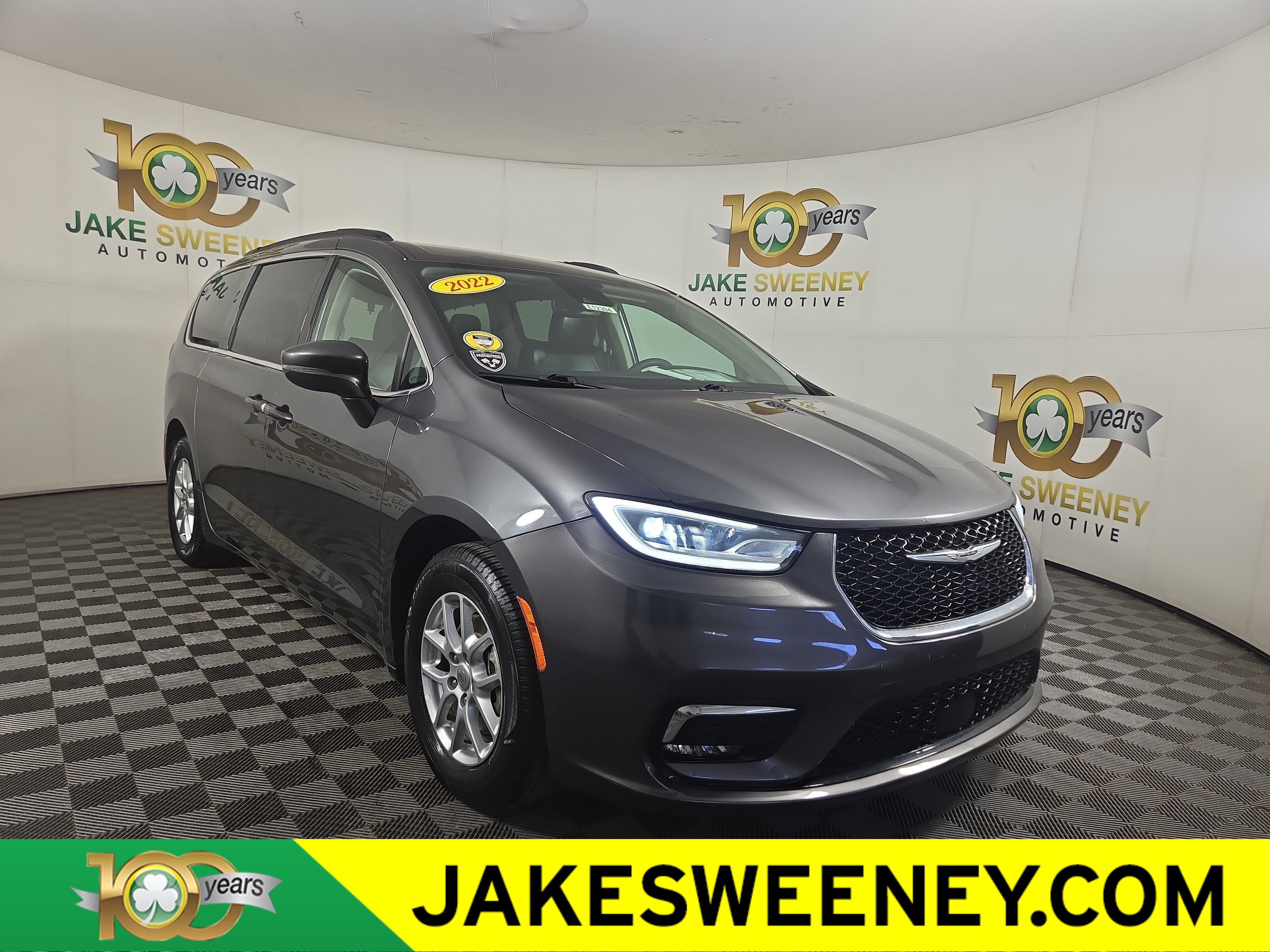 Certified 2022 Chrysler Pacifica Touring-L