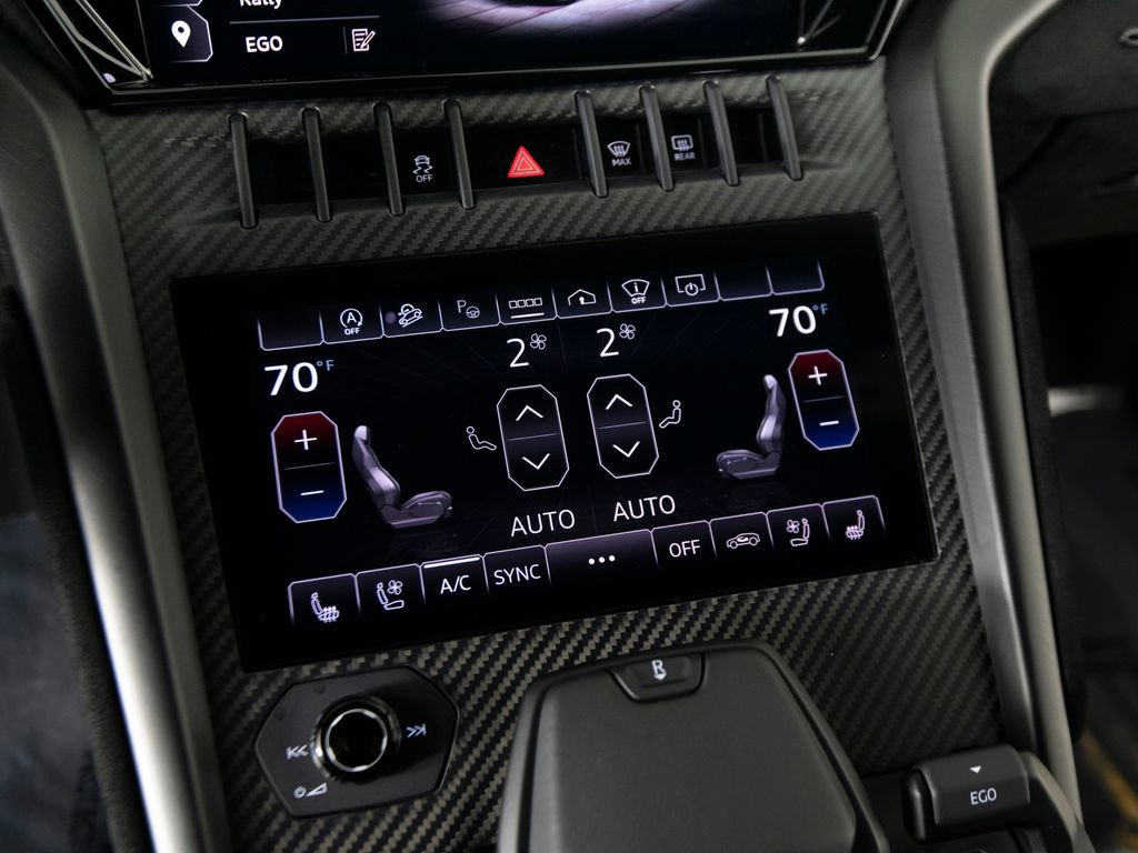 Used 2023 Lamborghini Urus Performante image 23