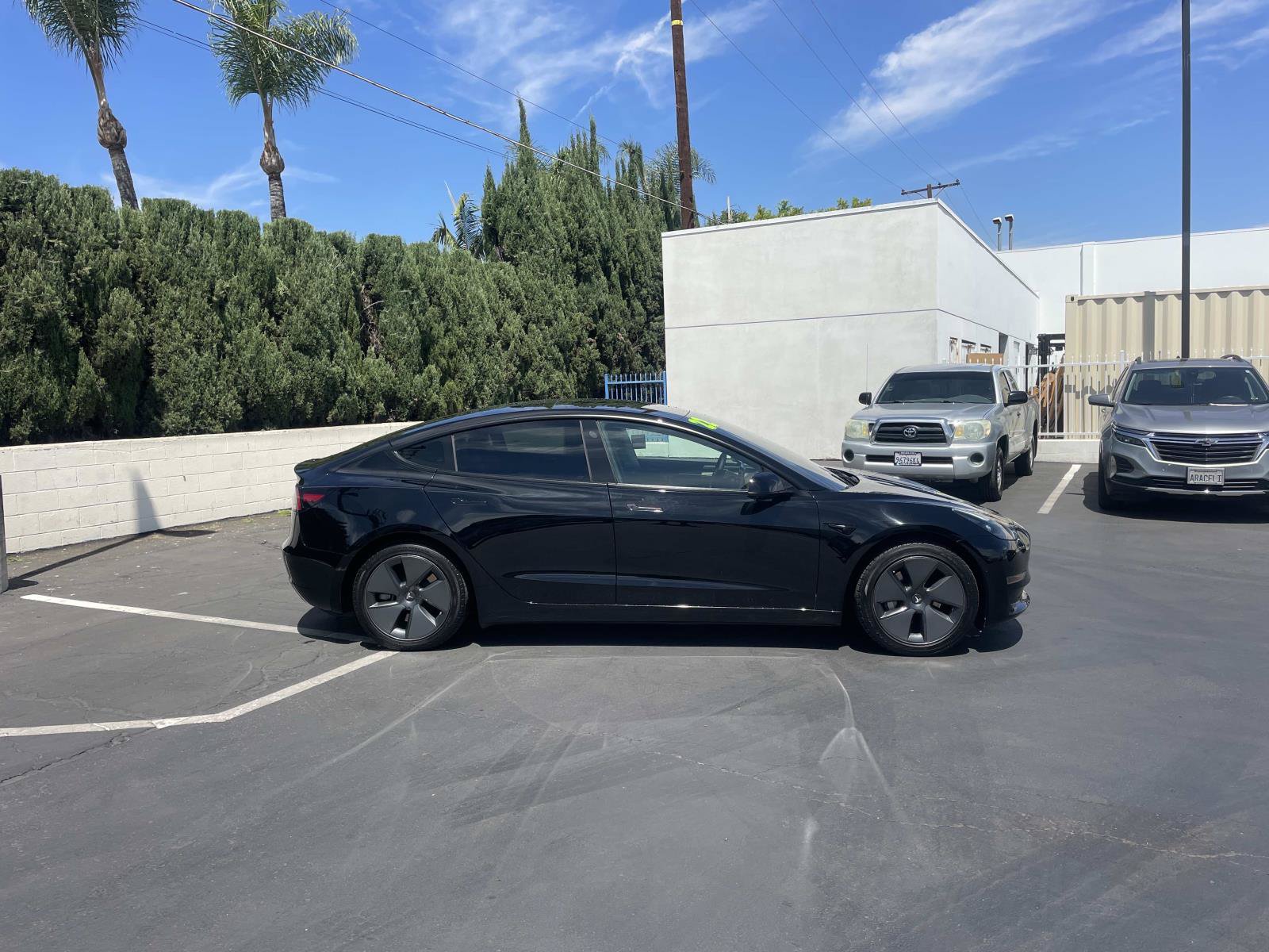 Used 2022 Tesla Model 3 RWD image 3