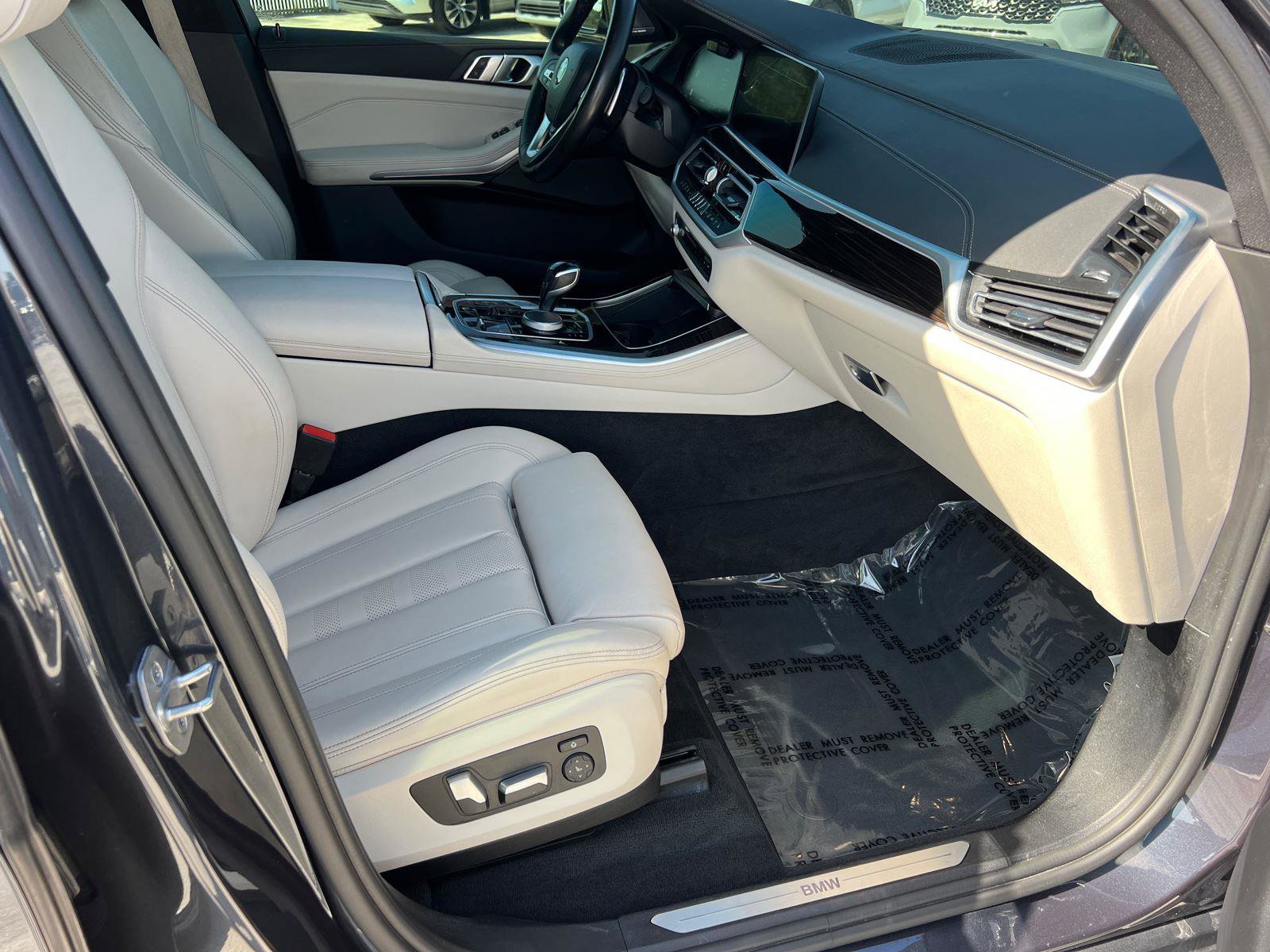 Used 2021 BMW X5 sDrive40i w/ Premium Package image 13