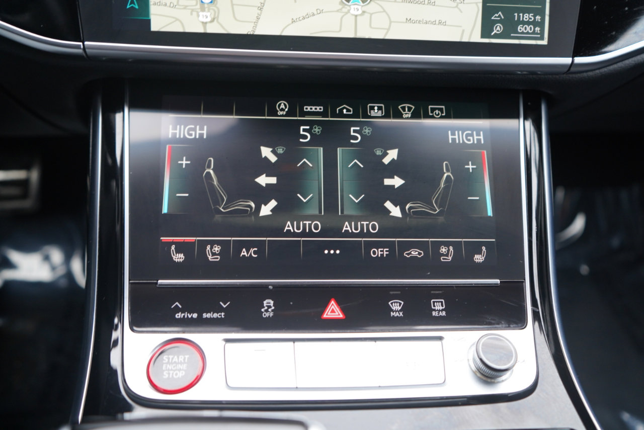 Used 2022 Audi S8 w/ S8 Comfort Plus Package image 35