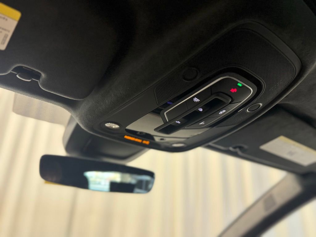 New 2026 Audi SQ8 Prestige image 25