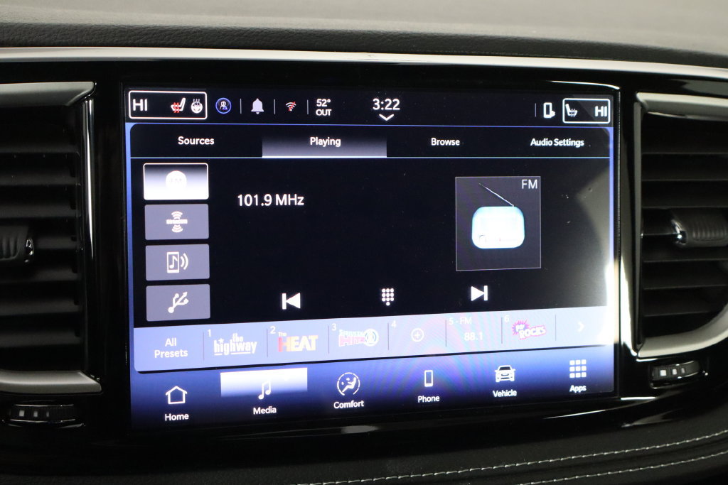 New 2026 Chrysler Pacifica Select FWD image 33
