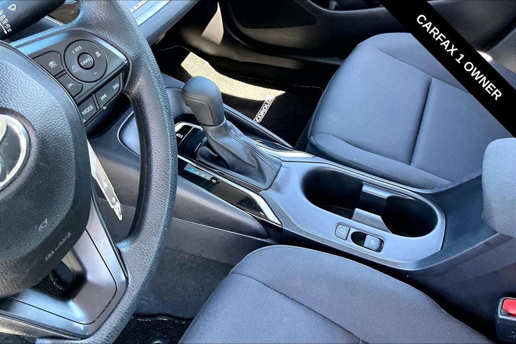 Used 2025 Toyota Corolla LE FWD image 8