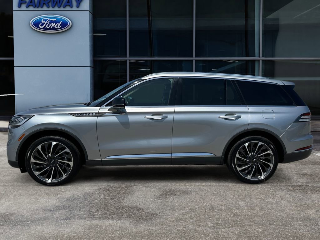Used 2021 Lincoln Aviator Reserve w/ Equipment Group 201A AWD/4WD image 7