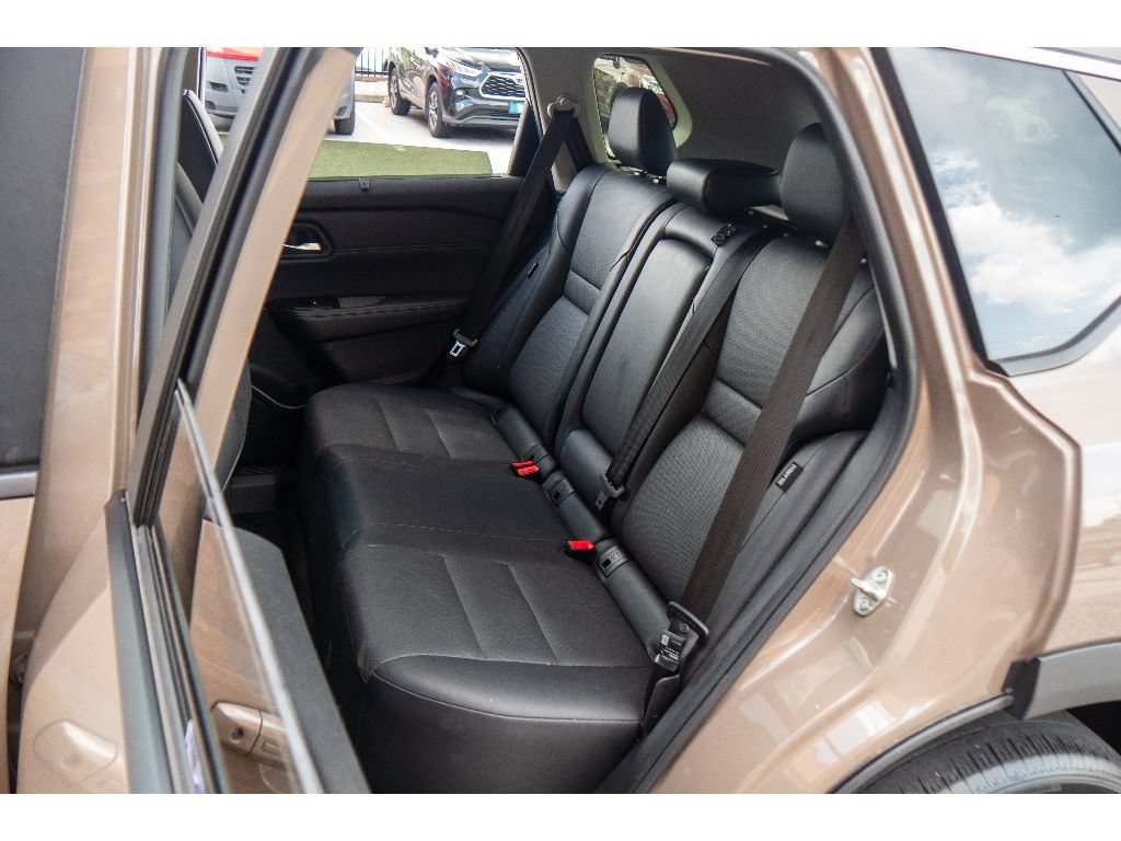 Used 2024 Nissan Rogue SV w/ SV Premium Package AWD/4WD image 19