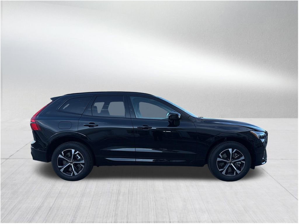New 2026 Volvo XC60 T8 Core image 3