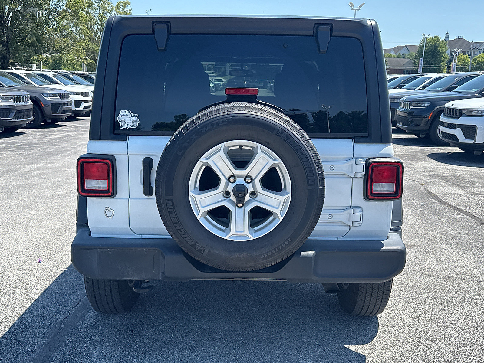 Used 2021 Jeep Wrangler Unlimited Sport AWD/4WD image 5