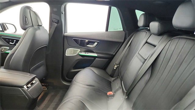 Used 2023 Mercedes-Benz EQE 500 4MATIC SUV w/ Exclusive Trim Package image 28