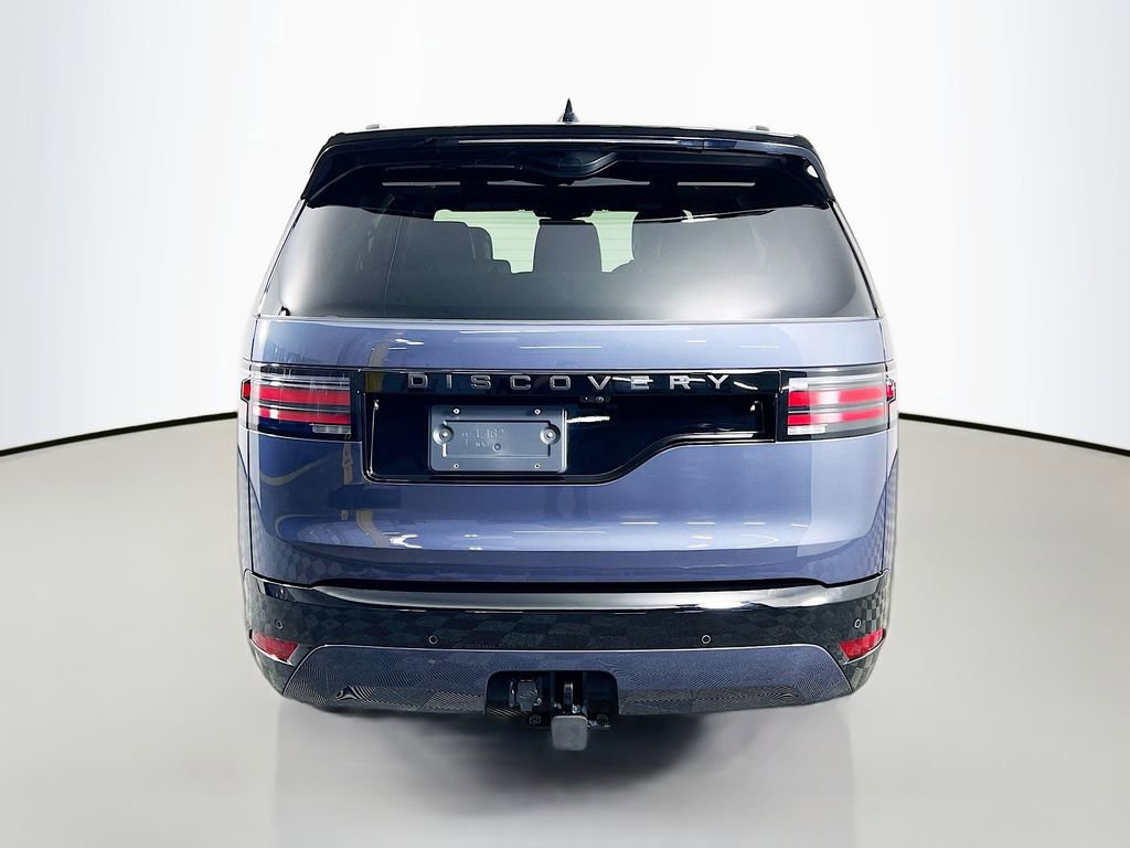 Used 2025 Land Rover Discovery Dynamic SE AWD/4WD image 6