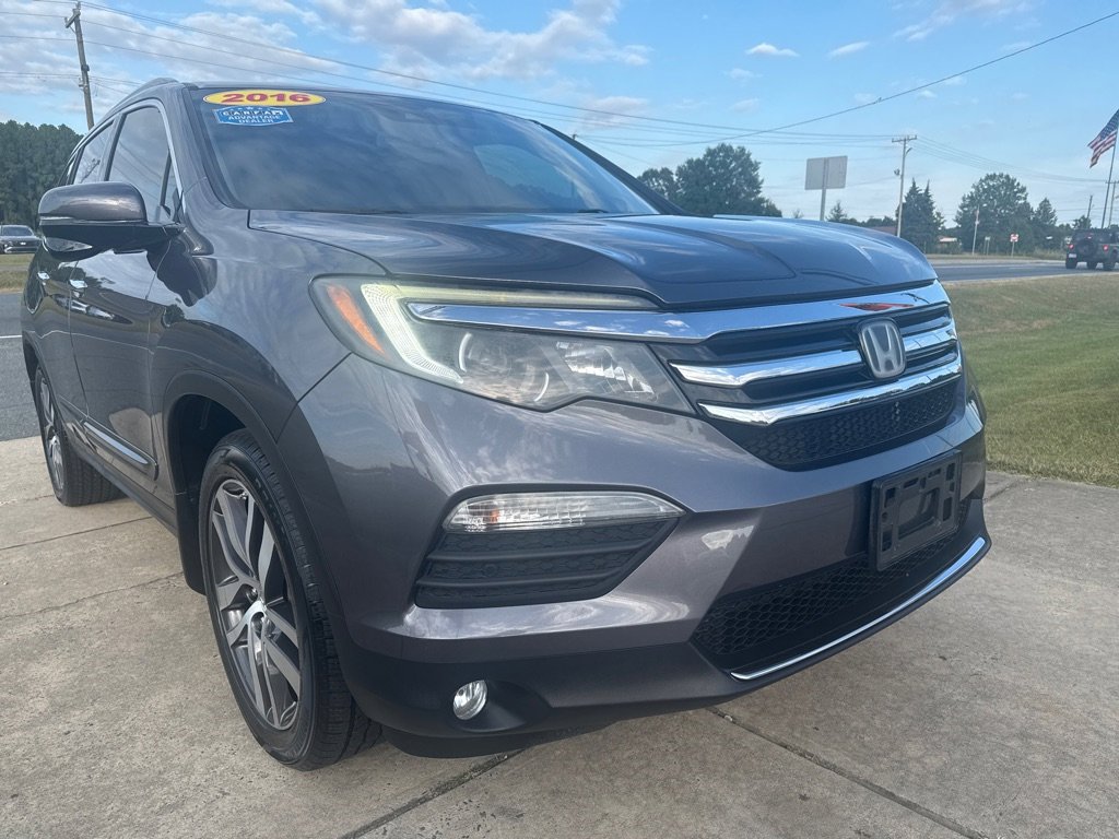 Used 2016 Honda Pilot Touring image 5