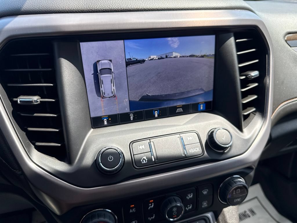 Used 2023 GMC Acadia AT4 w/ Technology Package AWD/4WD image 32