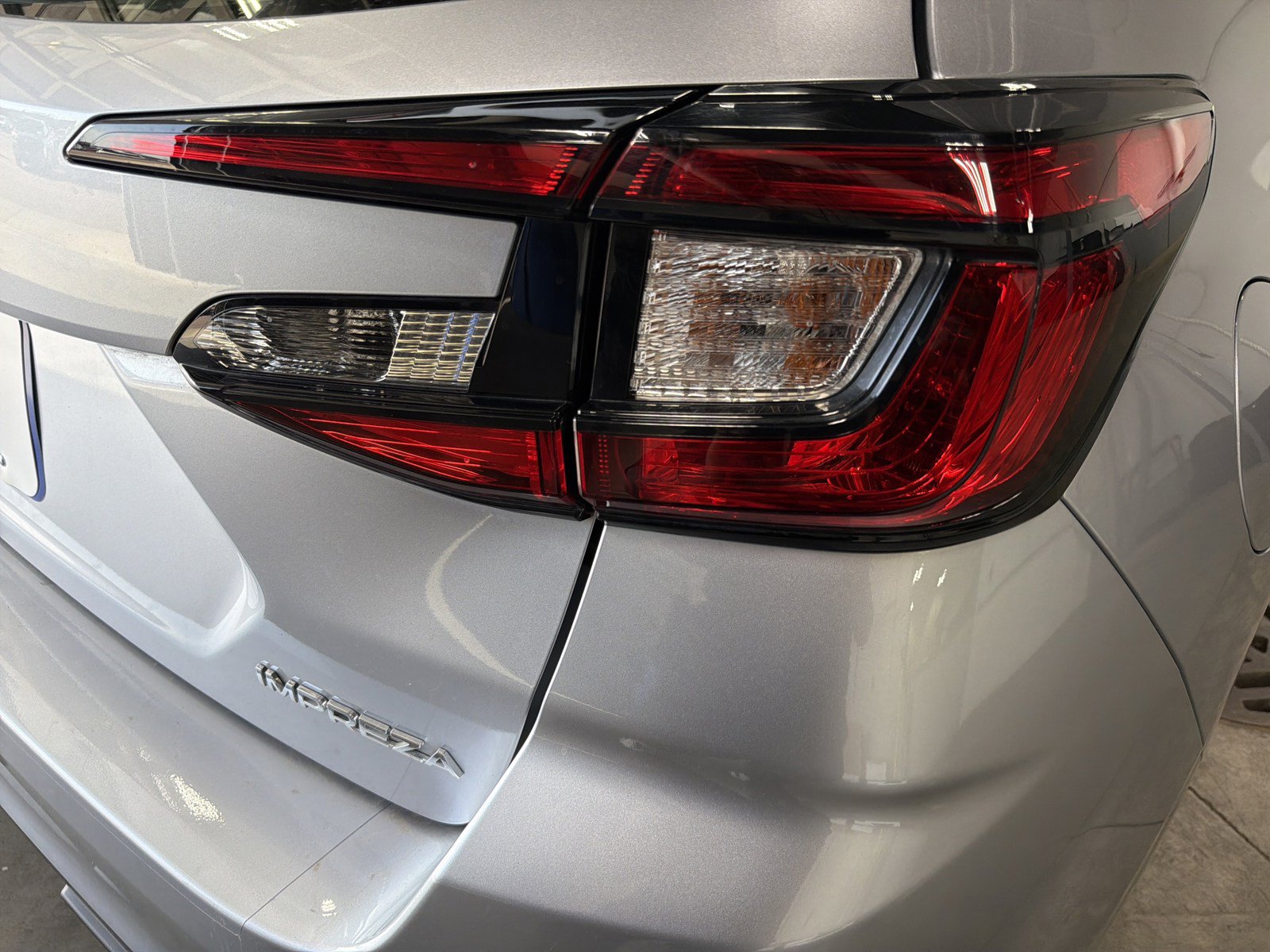 Certified 2025 Subaru Impreza 2.0i Sport AWD/4WD image 17