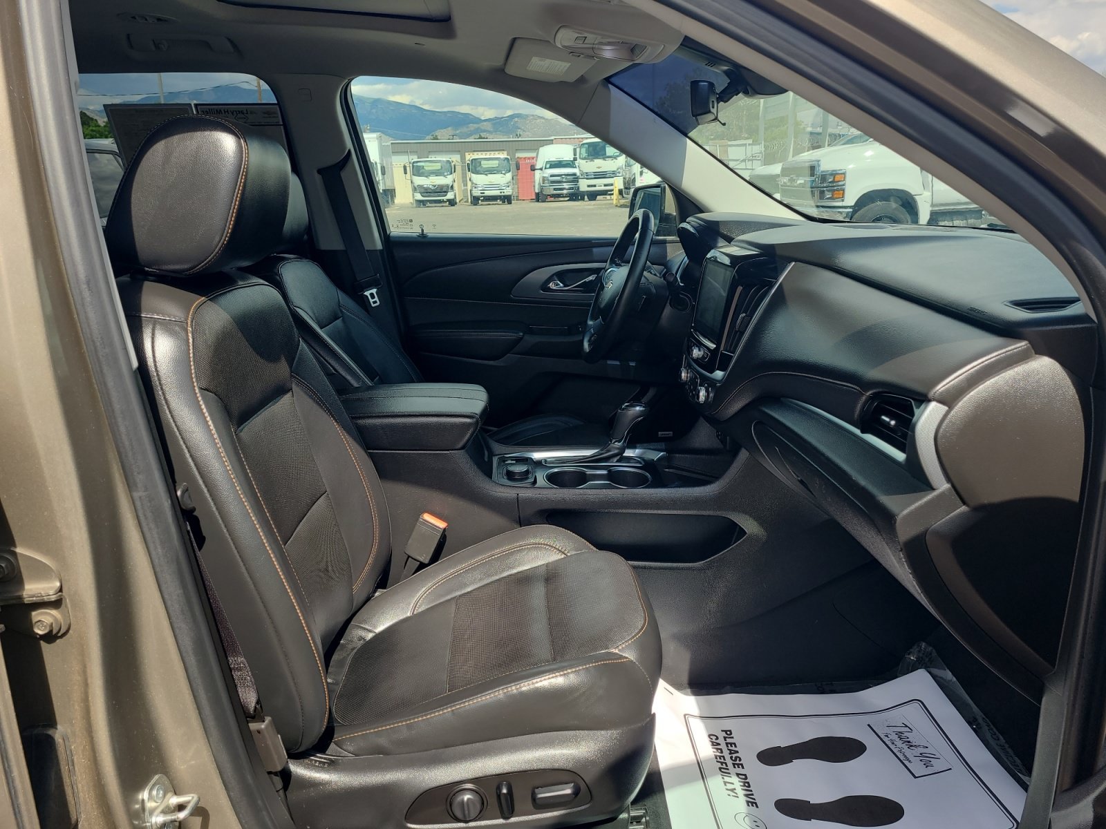 Used 2020 Chevrolet Traverse Premier AWD/4WD image 29