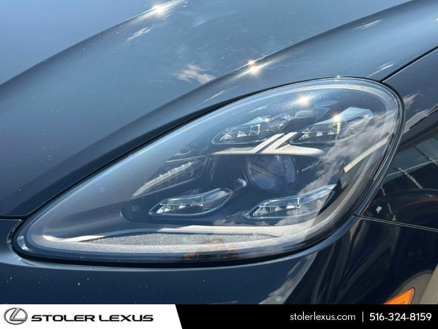 Used 2022 Porsche Cayenne Turbo S AWD/4WD image 13