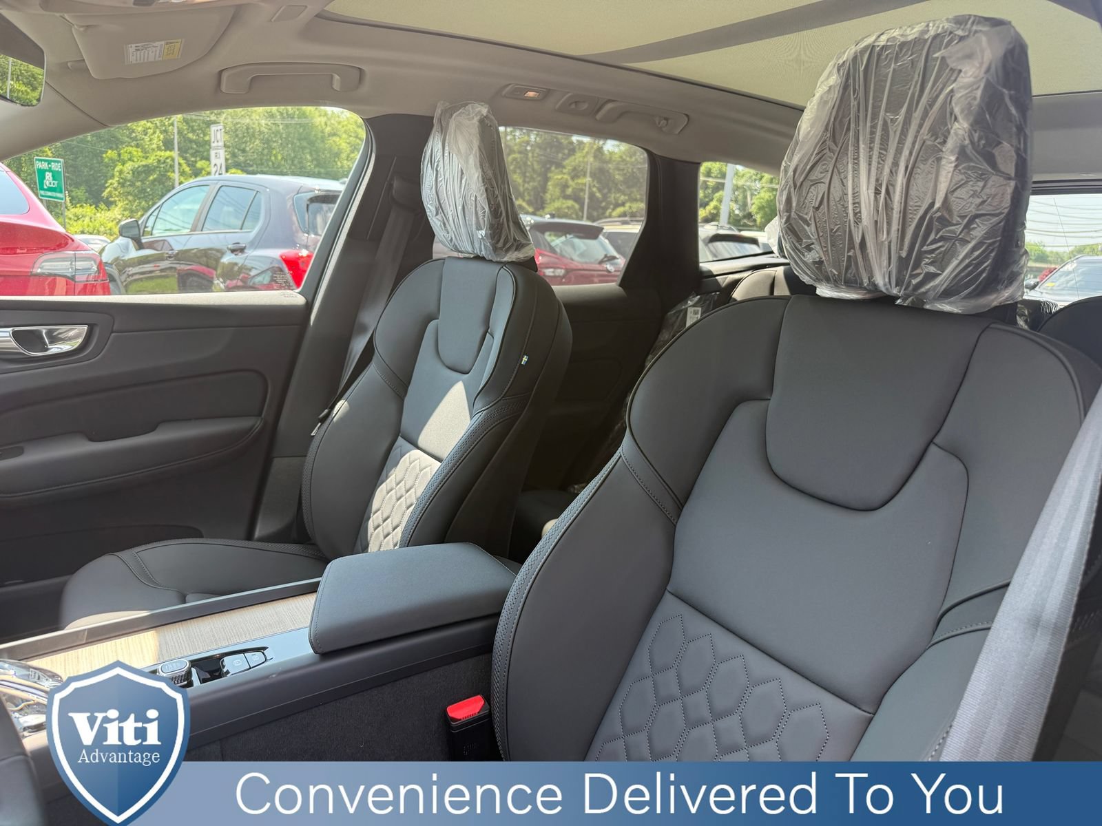 New 2026 Volvo XC60 B5 Plus w/ Protection Package Premier AWD/4WD image 13