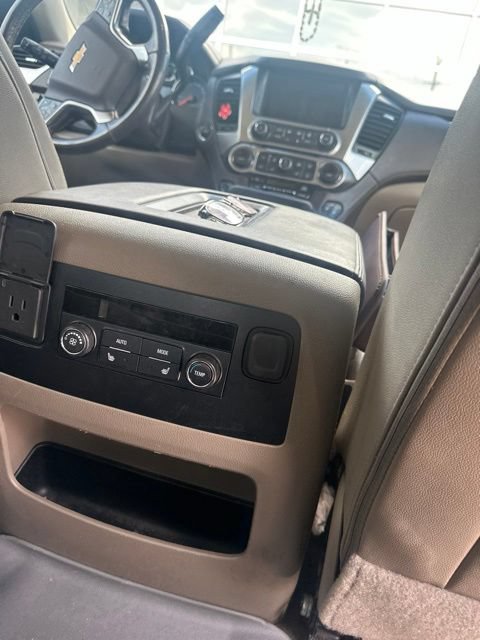 Used 2018 Chevrolet Suburban LT w/ Texas Edition Package RWD image 9