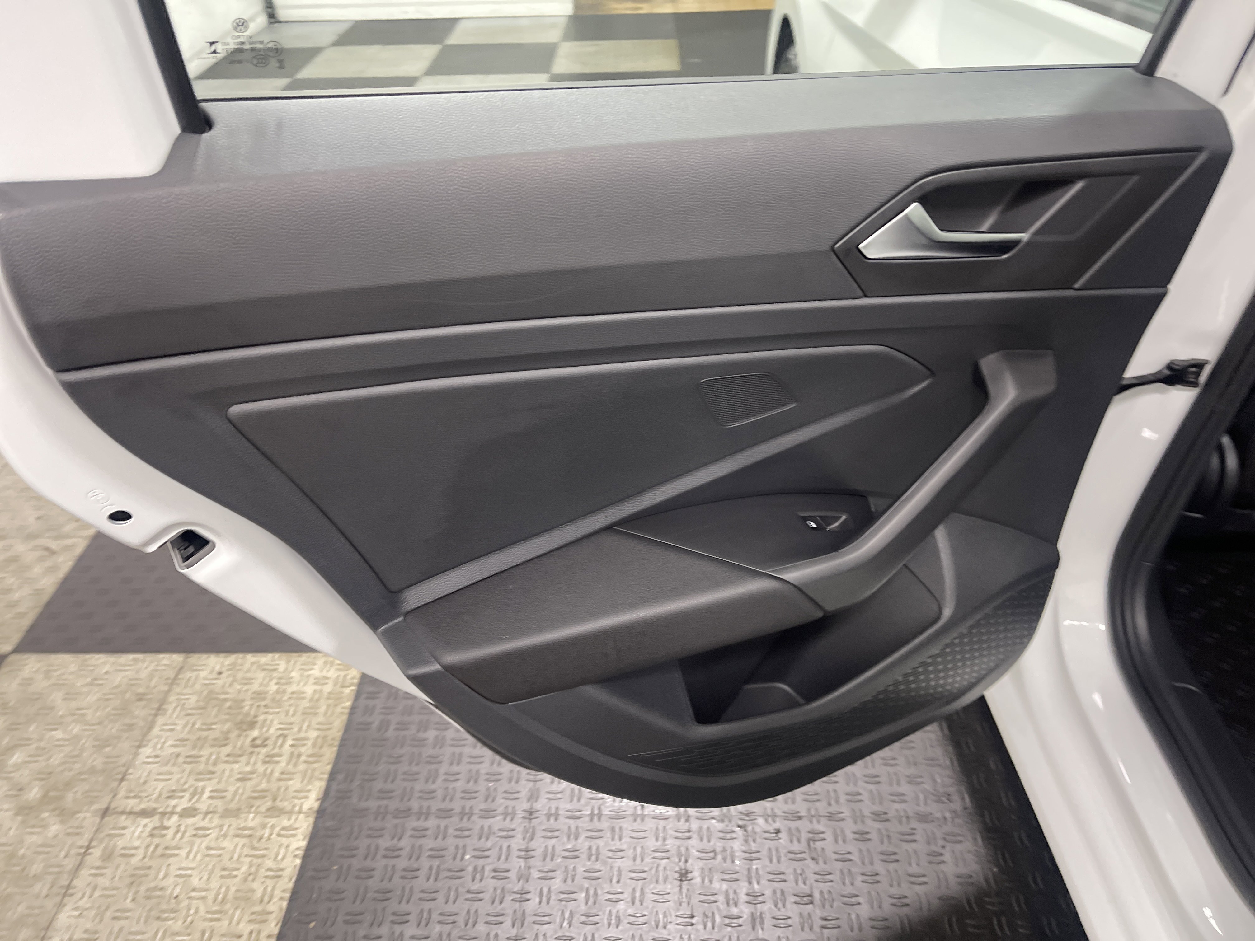 Used 2024 Volkswagen Jetta Sport image 15