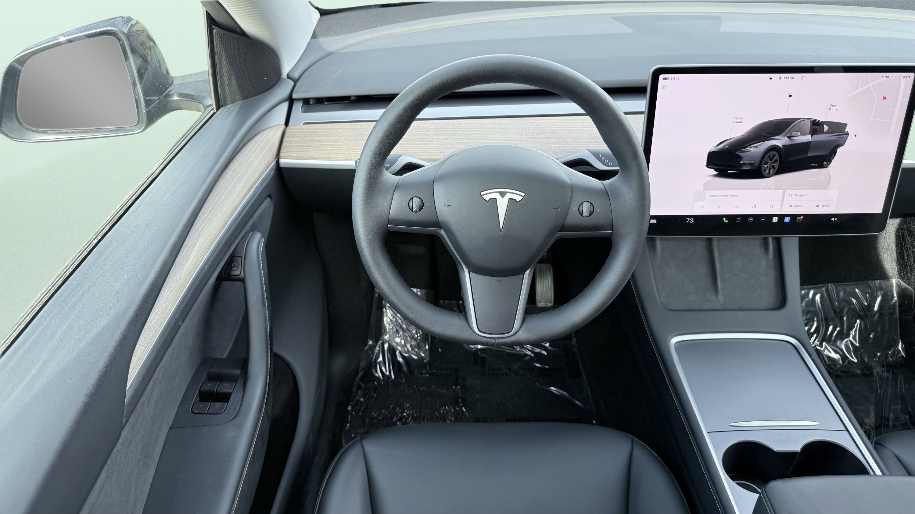 Used 2025 Tesla Model Y Long Range AWD/4WD image 47