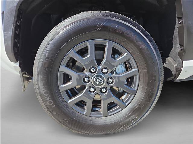 Certified 2026 Toyota 4Runner SR5 RWD image 22