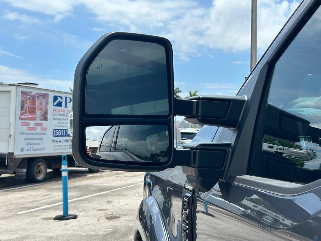 New 2026 Ford F250 Lariat w/ Black Appearance Package AWD/4WD image 18