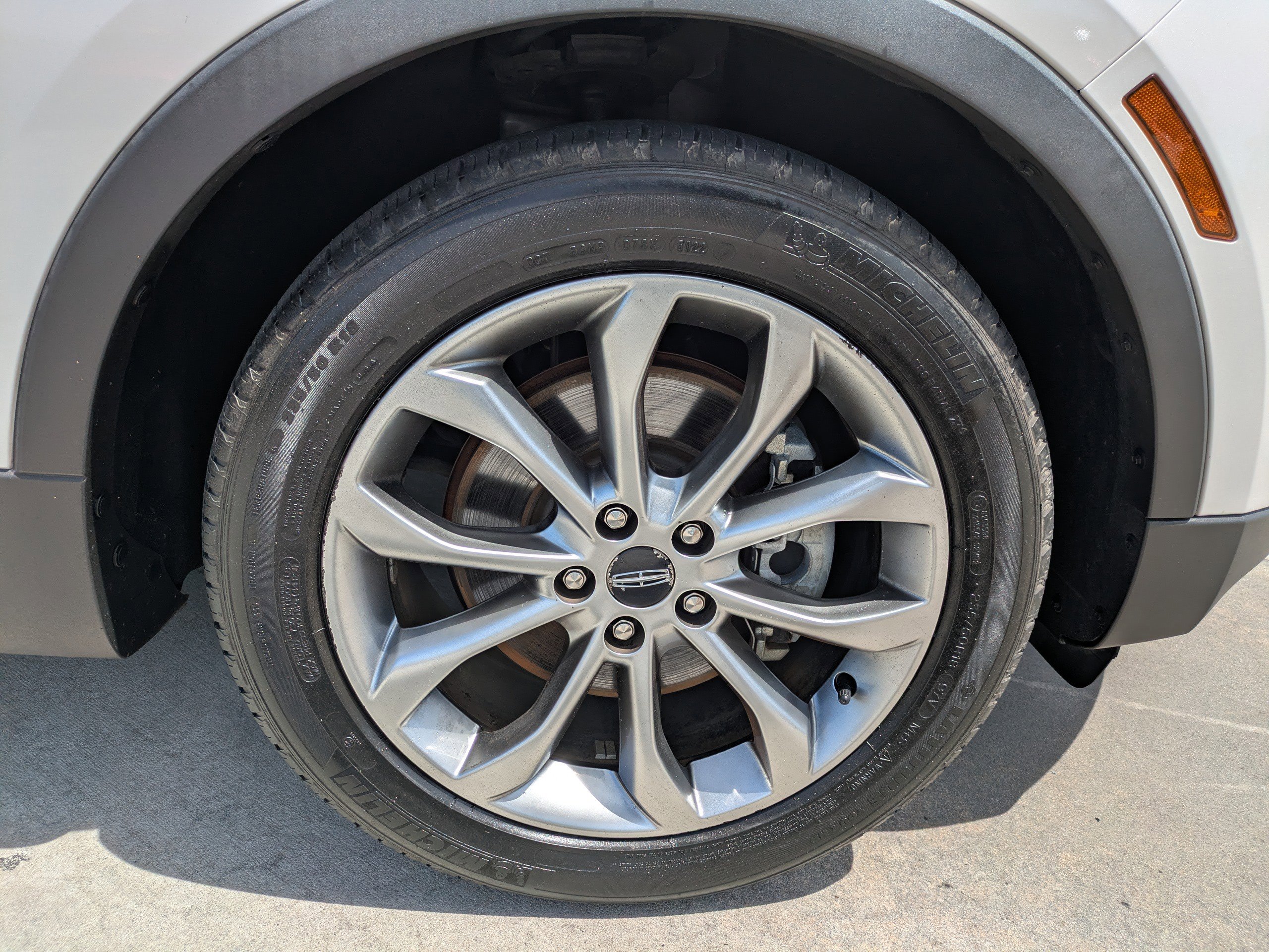 Used 2019 Lincoln MKC Select w/ Select Plus Package FWD image 9