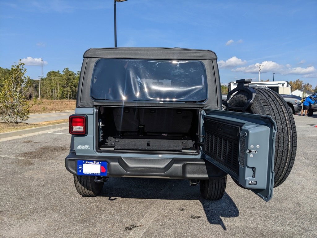 New 2026 Jeep Wrangler Sport image 39