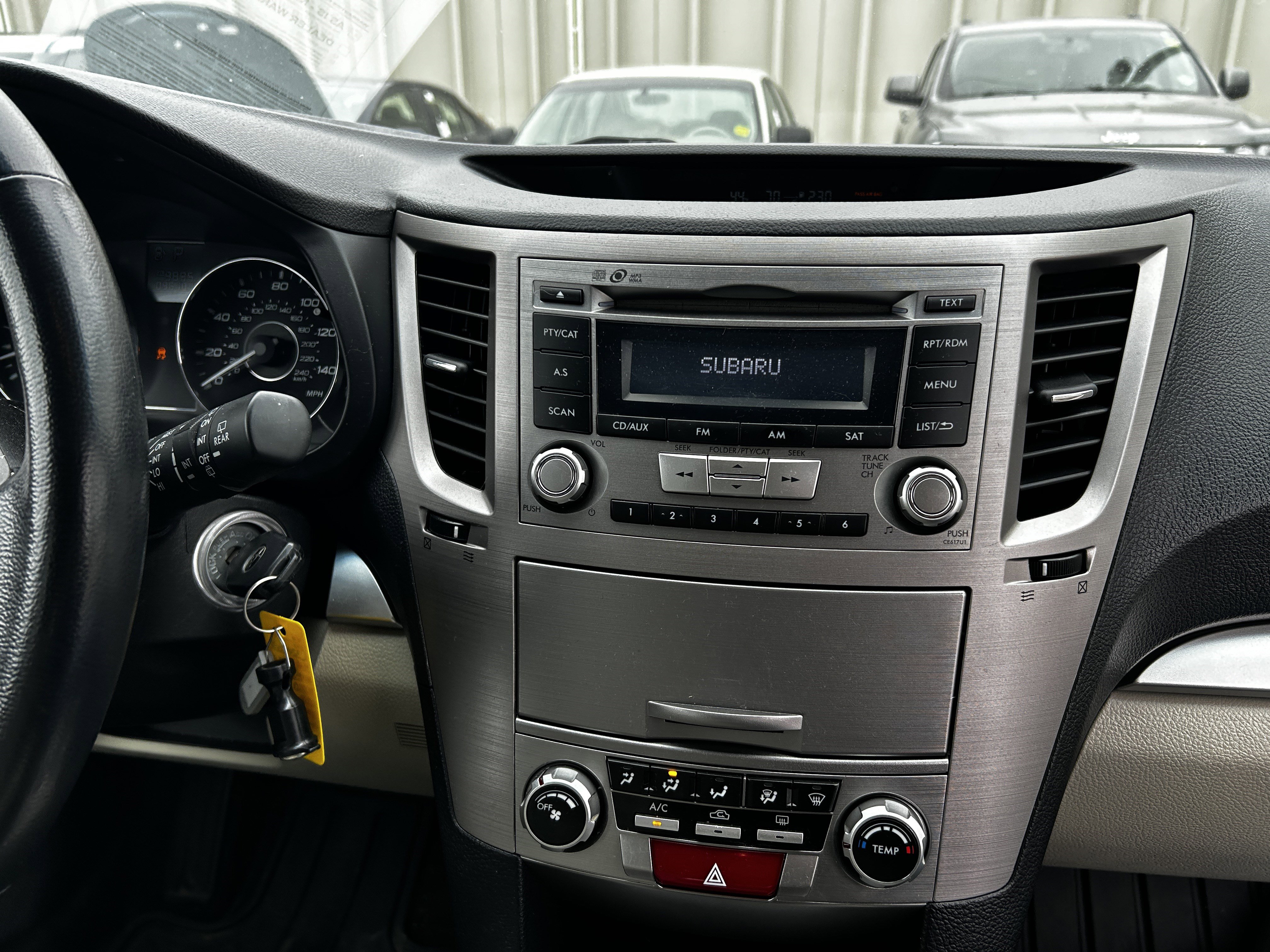 Used 2012 Subaru Outback 2.5i Premium image 15