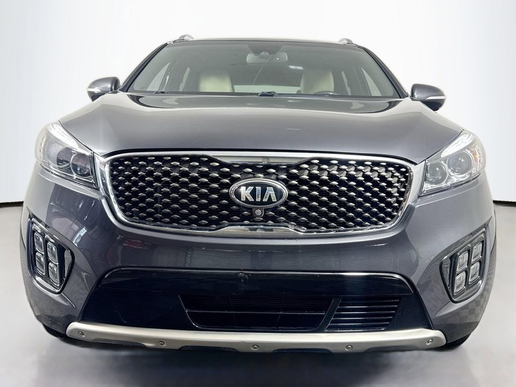 Used 2016 Kia Sorento SX w/ SXL Technology Package image 2