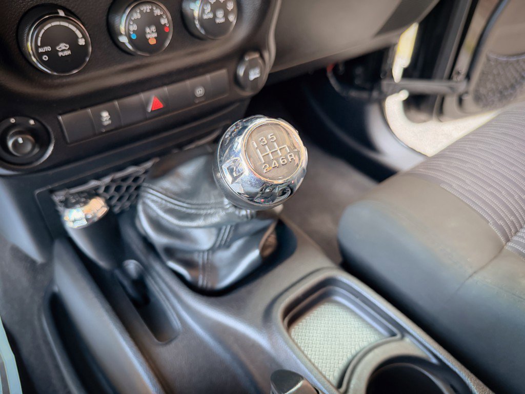 Used 2011 Jeep Wrangler Unlimited Sahara w/ Dual Top Group image 16