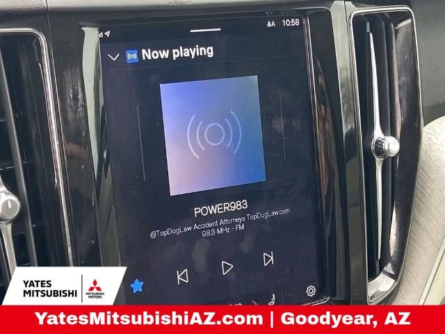 Used 2023 Volvo XC60 B5 Plus AWD/4WD image 9