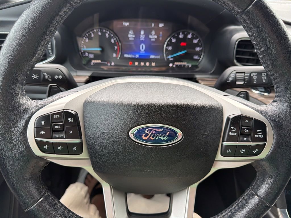 Used 2020 Ford Explorer Limited image 38