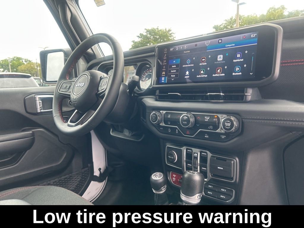 Certified 2024 Jeep Wrangler Unlimited Rubicon image 27